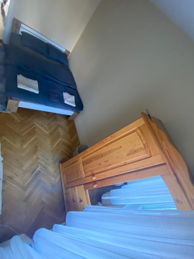 Oeguenc'S Apartment Szeged Esterno foto