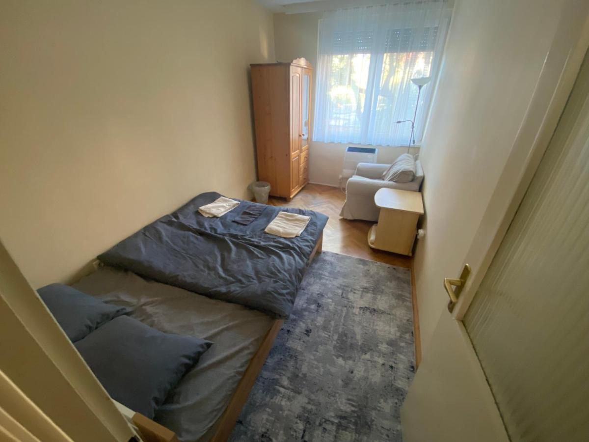 Oeguenc'S Apartment Szeged Esterno foto